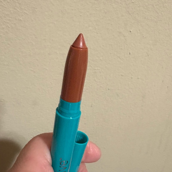 Thrive Causemetics Lip Crayon - Ruth peach taupe Brand New Never Used. - Picture 7 of 15